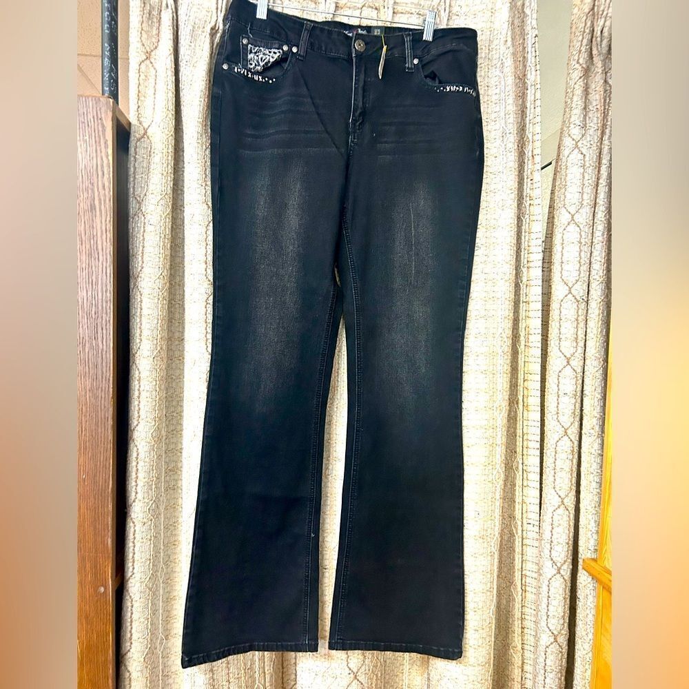 Love Indigo ladies 16 black with silver bling jeans